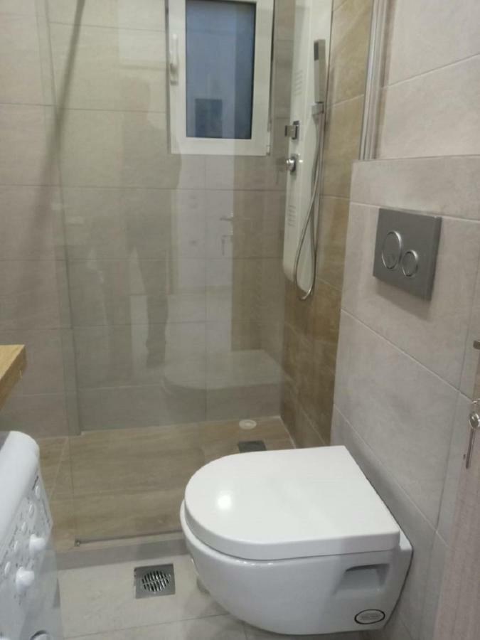 Luxury Apartment Next To The Sea Beach Athen Exterior foto