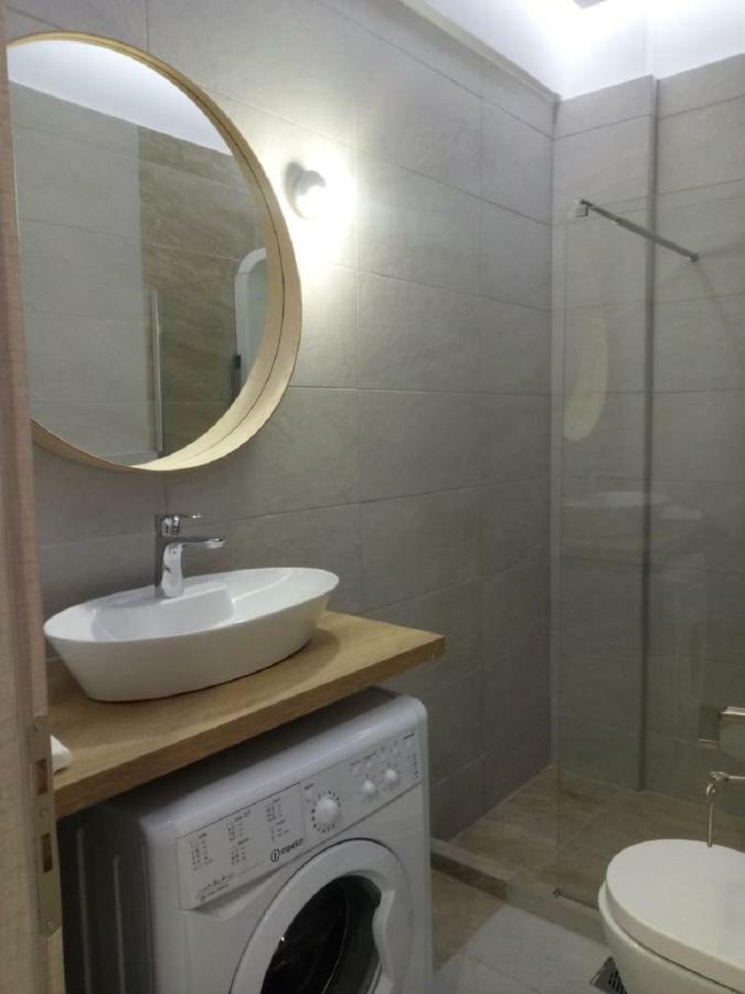 Luxury Apartment Next To The Sea Beach Athen Exterior foto